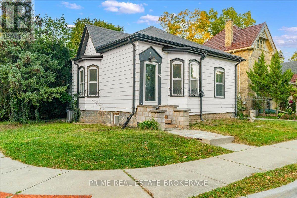 42 Bruce Street, London South, Ontario  N6C 1G6 - Photo 3 - X13880364