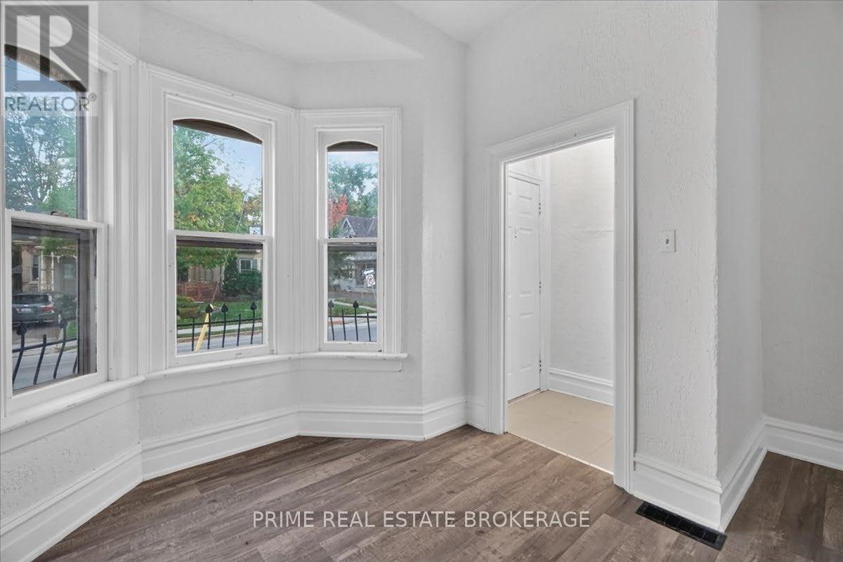 42 Bruce Street, London South, Ontario  N6C 1G6 - Photo 5 - X13880364