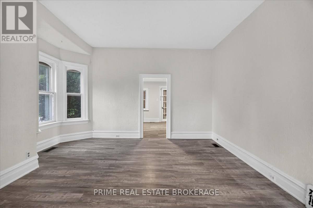 42 Bruce Street, London South, Ontario  N6C 1G6 - Photo 7 - X13880364