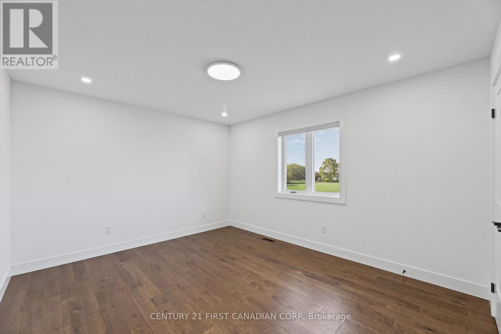 200 Snyders Avenue, Central Elgin, Ontario  N0L 1B0 - Photo 29 - X13880380