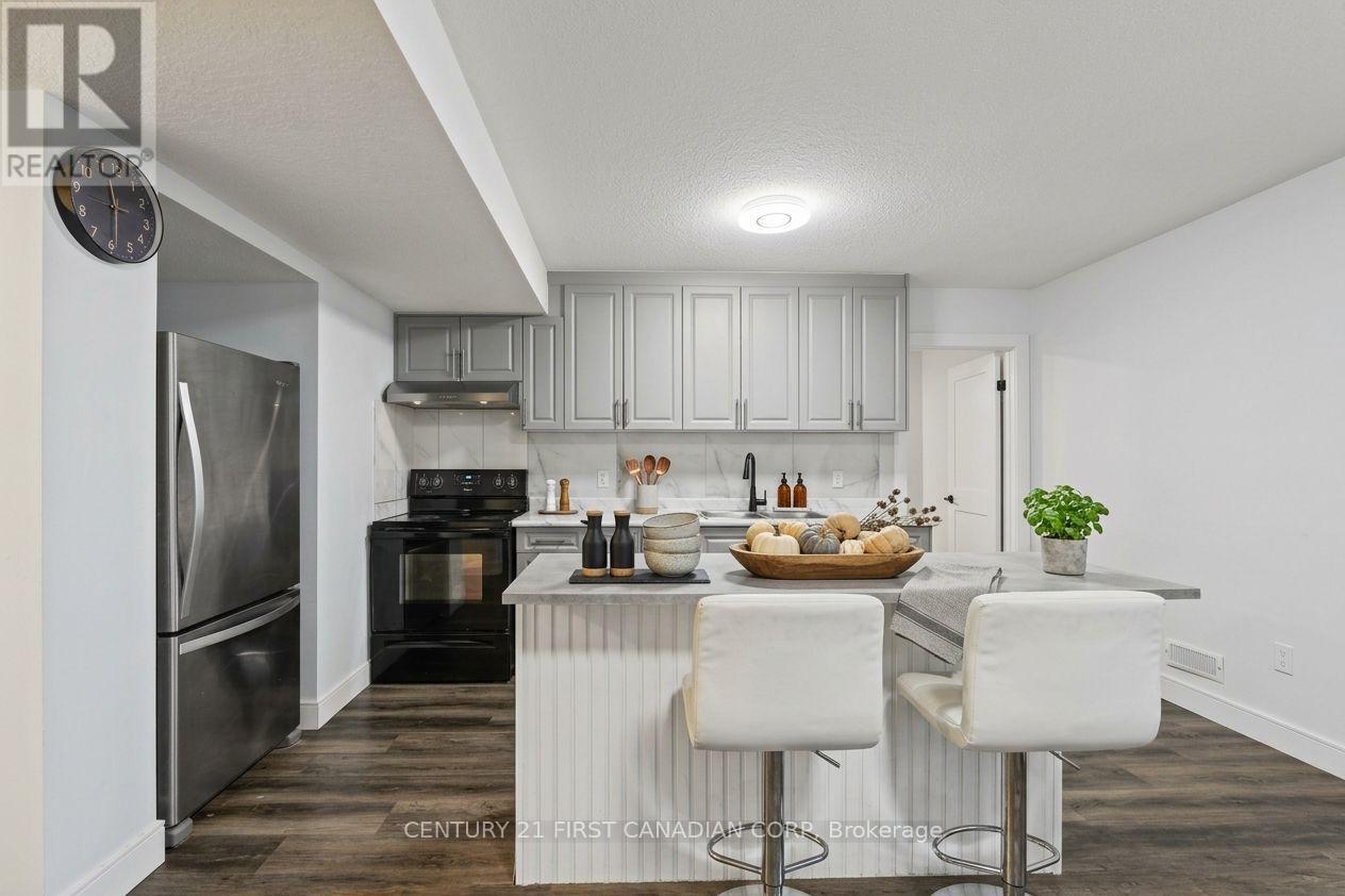 200 Snyders Avenue, Central Elgin, Ontario  N0L 1B0 - Photo 32 - X13880380