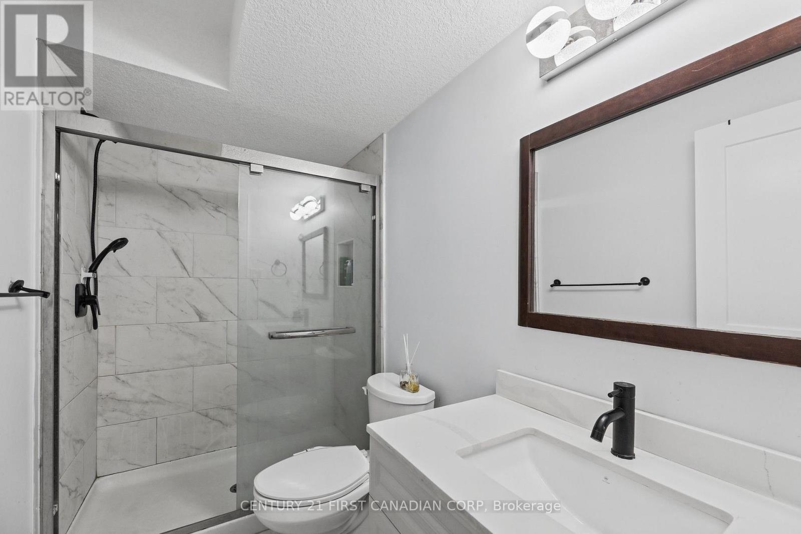 200 Snyders Avenue, Central Elgin, Ontario  N0L 1B0 - Photo 40 - X13880380