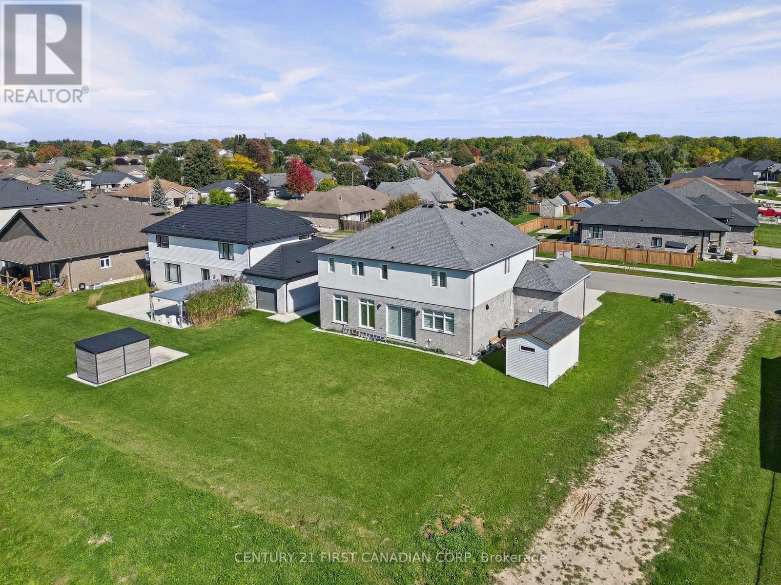 200 Snyders Avenue, Central Elgin, Ontario  N0L 1B0 - Photo 46 - X13880380