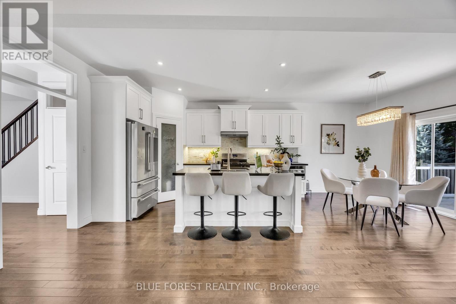 2087 Cherrywood Trail, London North, Ontario  N6H 0C8 - Photo 24 - X13880468