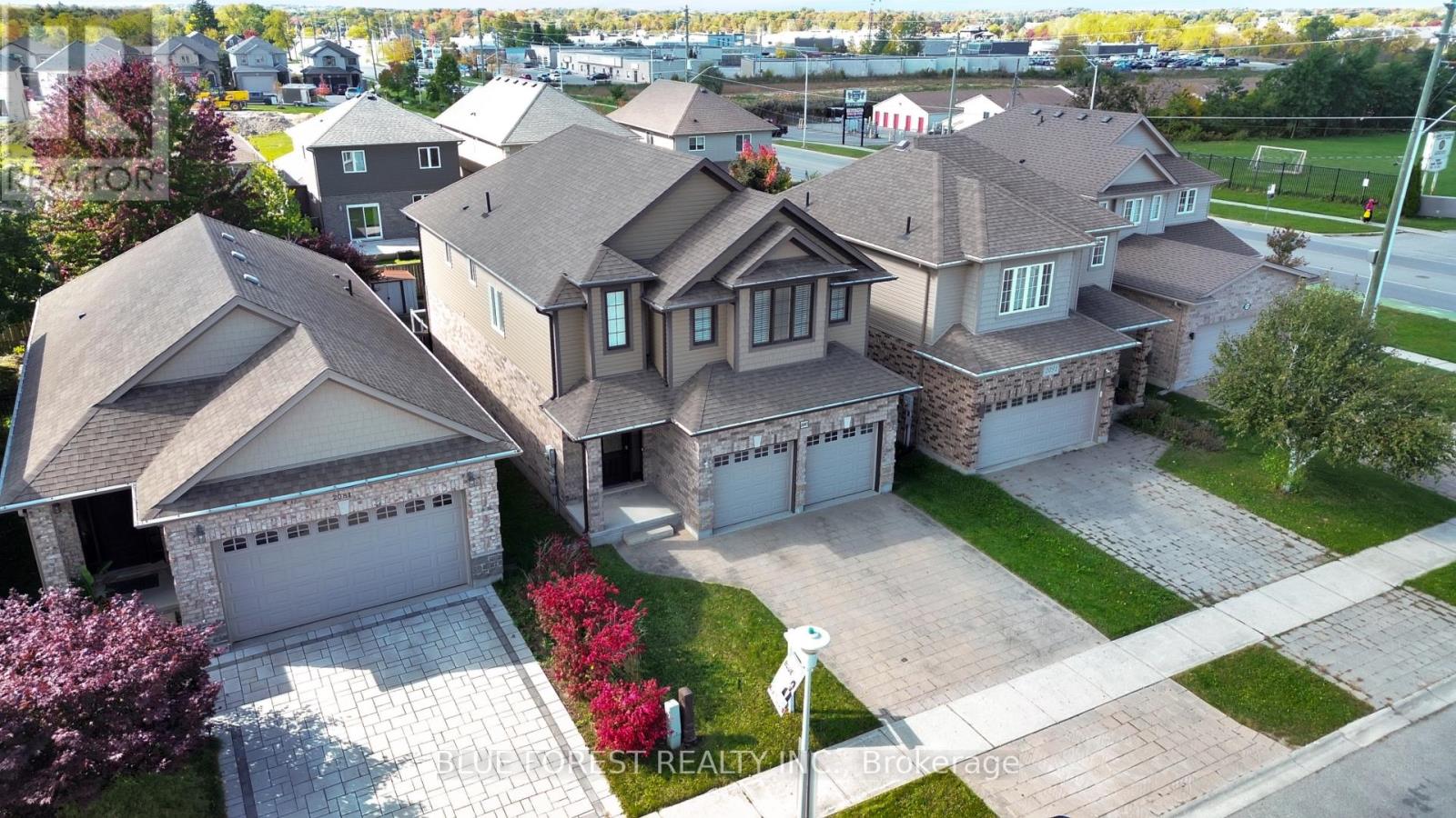 2087 Cherrywood Trail, London North, Ontario  N6H 0C8 - Photo 4 - X13880468