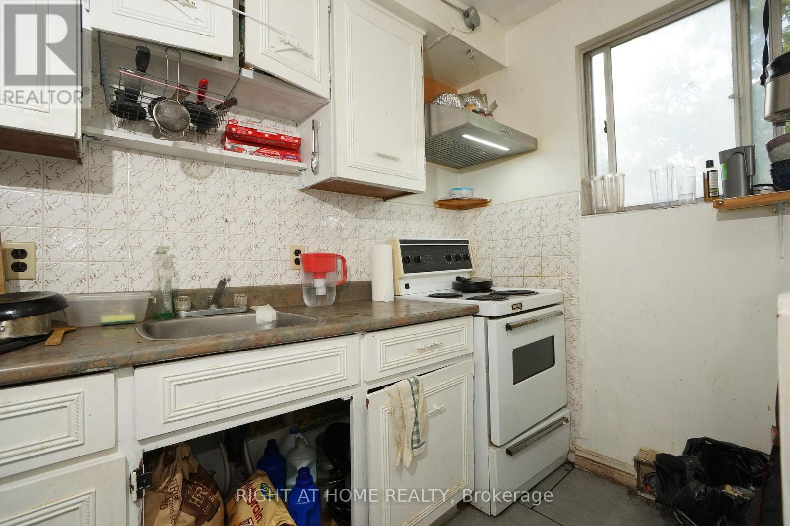 59 Saunby Street N, London North, Ontario  N6G 1A4 - Photo 14 - X13880470
