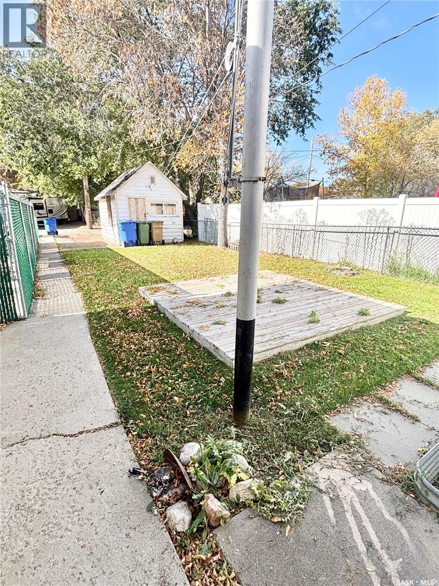 518 Montreal Street, Regina, Saskatchewan  S4R 1L6 - Photo 10 - SK050740