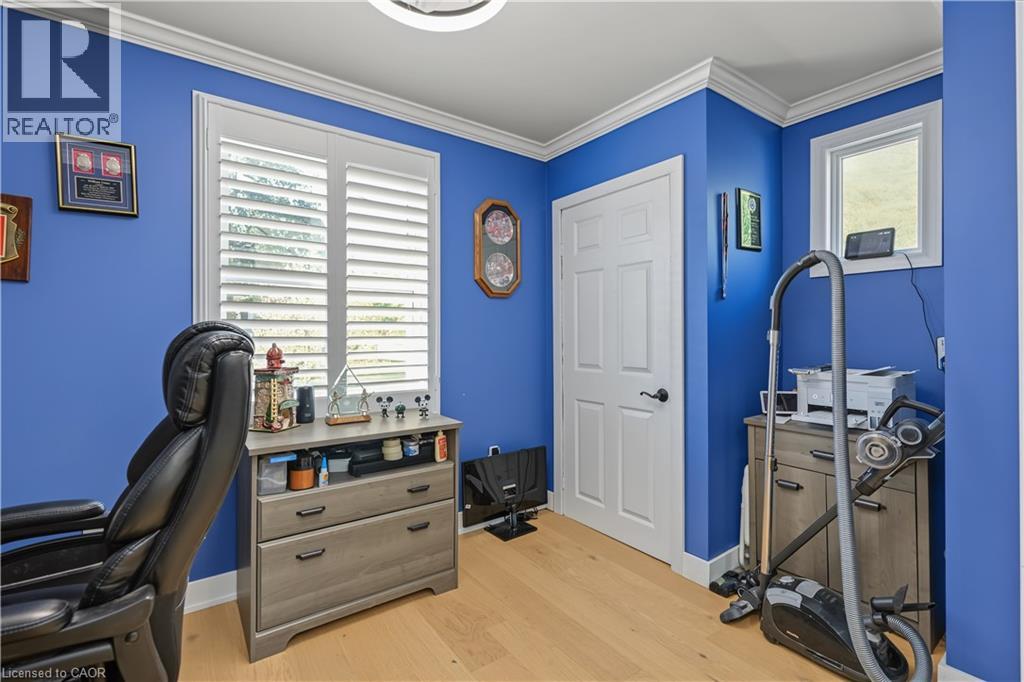 100 Montrose Avenue, Hamilton, Ontario  L8K 4Y7 - Photo 8 - 40869960