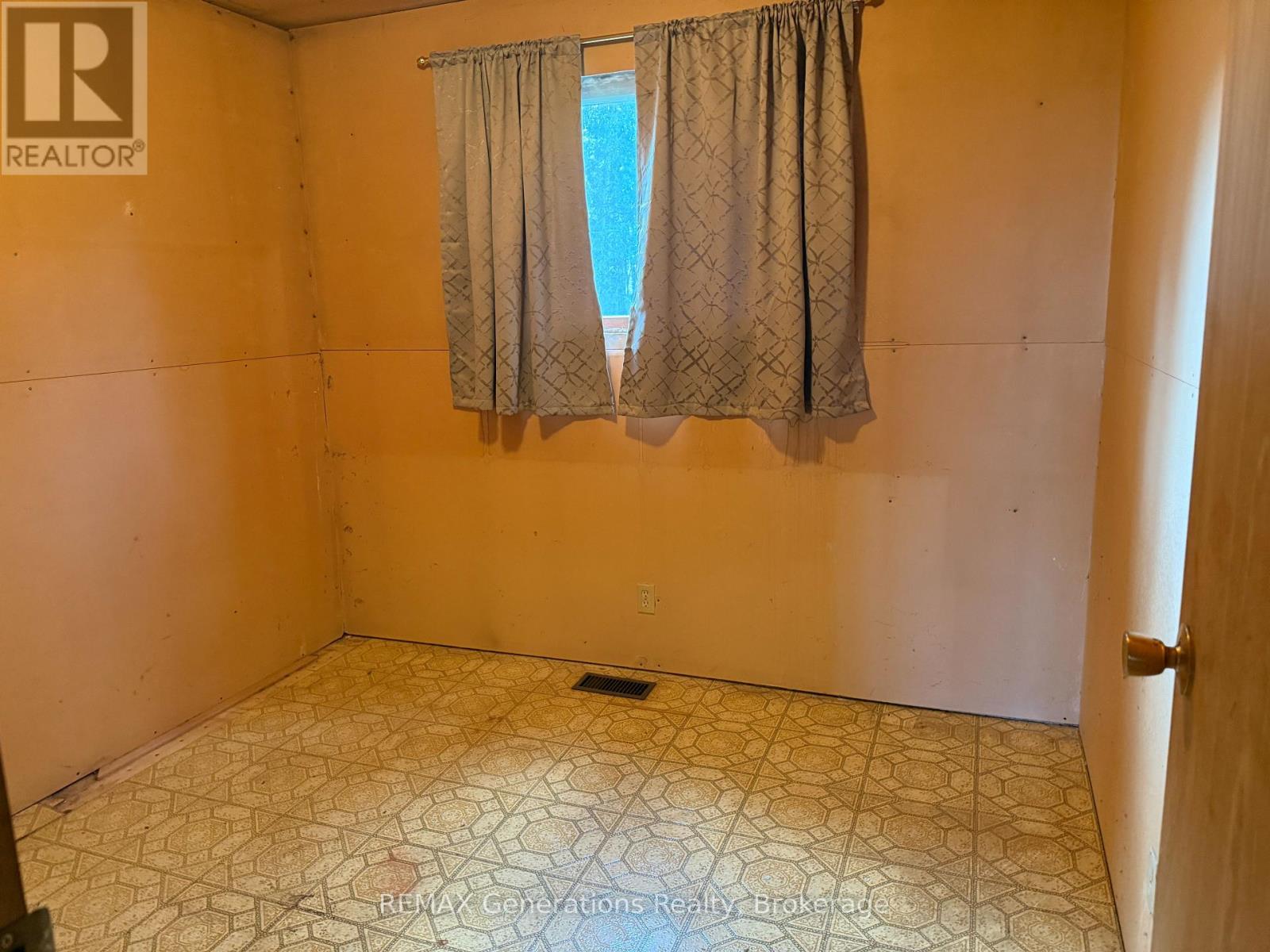6071 Hwy 61 Highway, Neebing, Ontario  P7L 0A6 - Photo 15 - X13880404