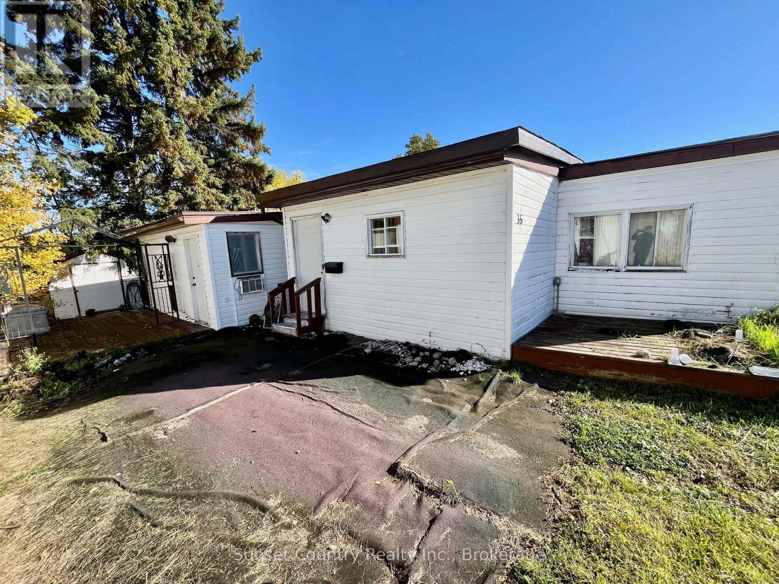 35-140 Third Street, Dryden, Ontario  P8N 2V7 - Photo 15 - X13880498
