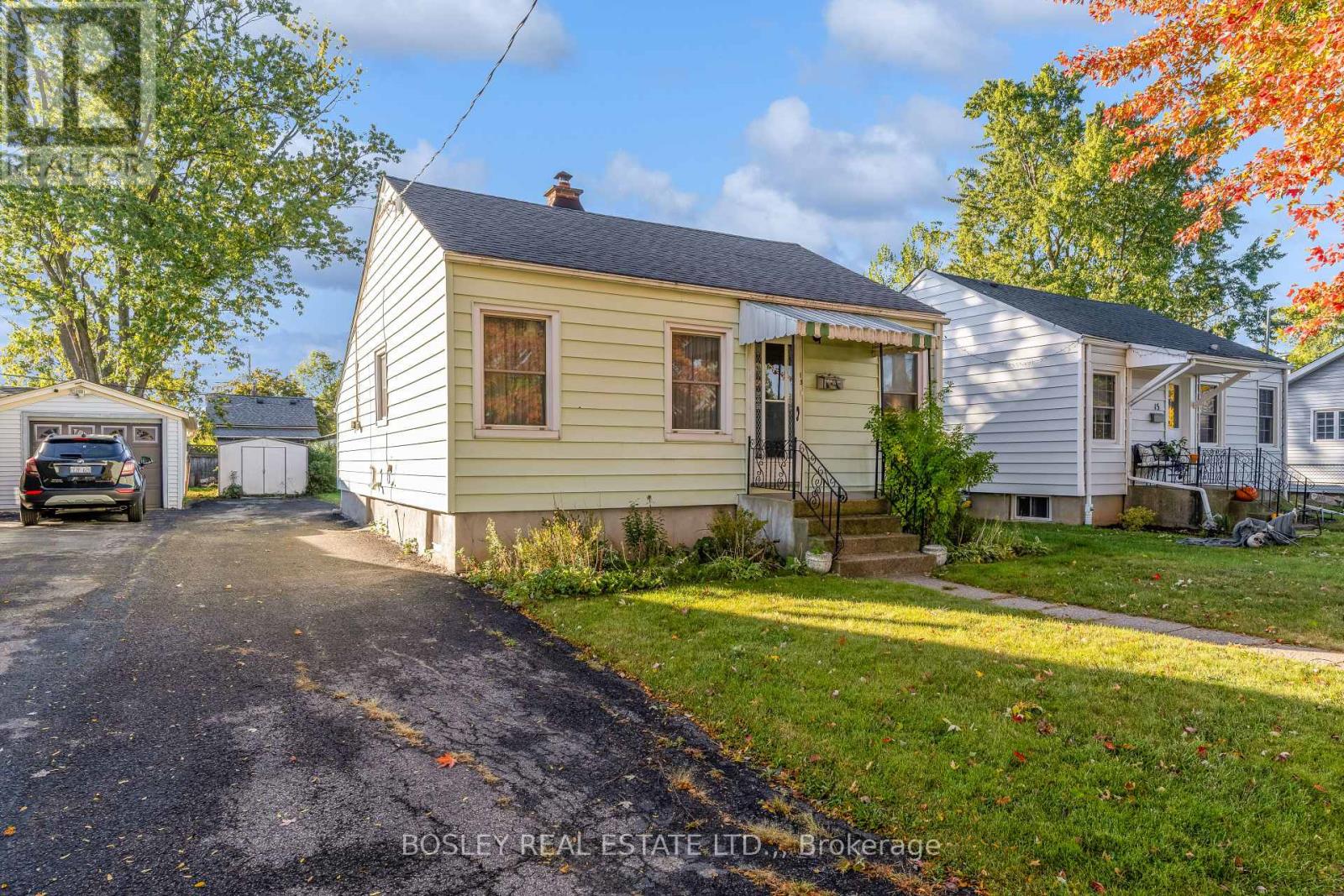 13 Hilda Street, St. Catharines, Ontario  L2S 1Z7 - Photo 3 - X13880396