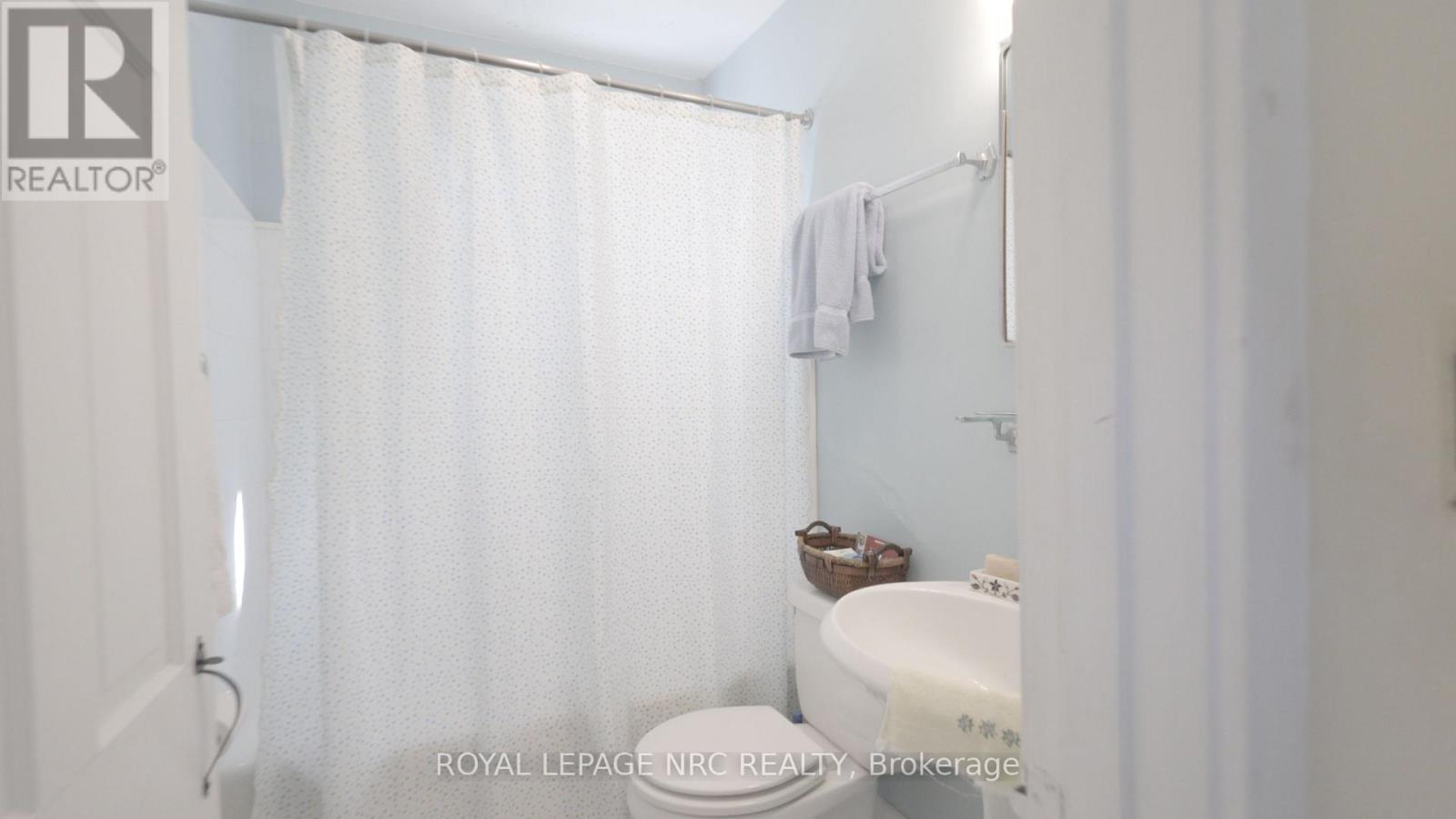 292 Johnson Street S, Niagara-On-The-Lake, Ontario  L0S 1J0 - Photo 19 - X13880456