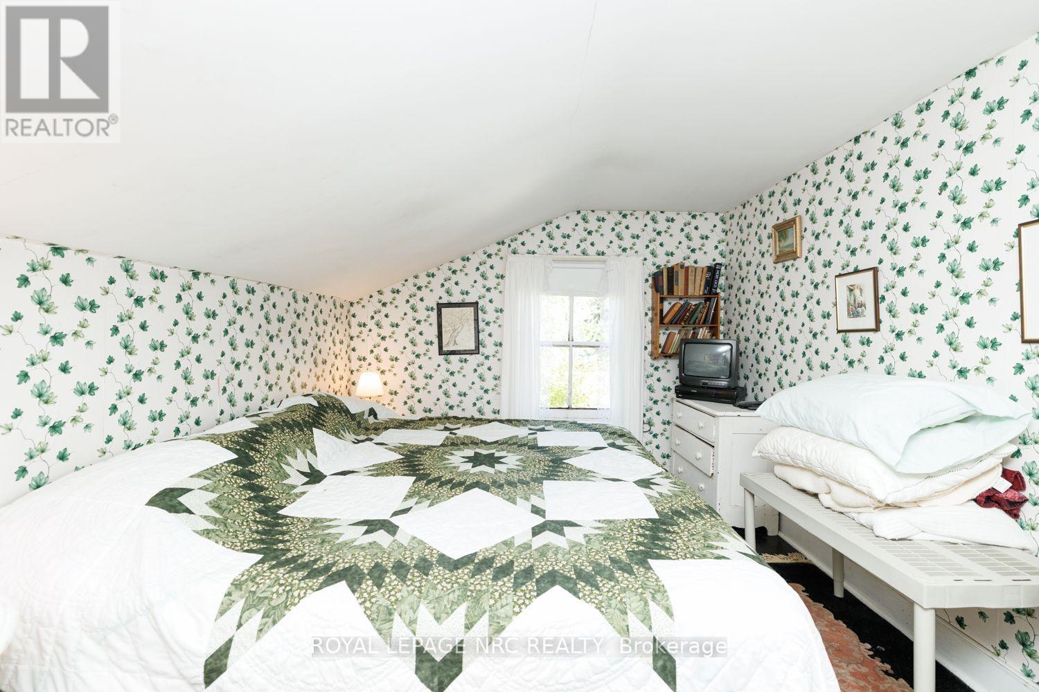 292 Johnson Street S, Niagara-On-The-Lake, Ontario  L0S 1J0 - Photo 21 - X13880456