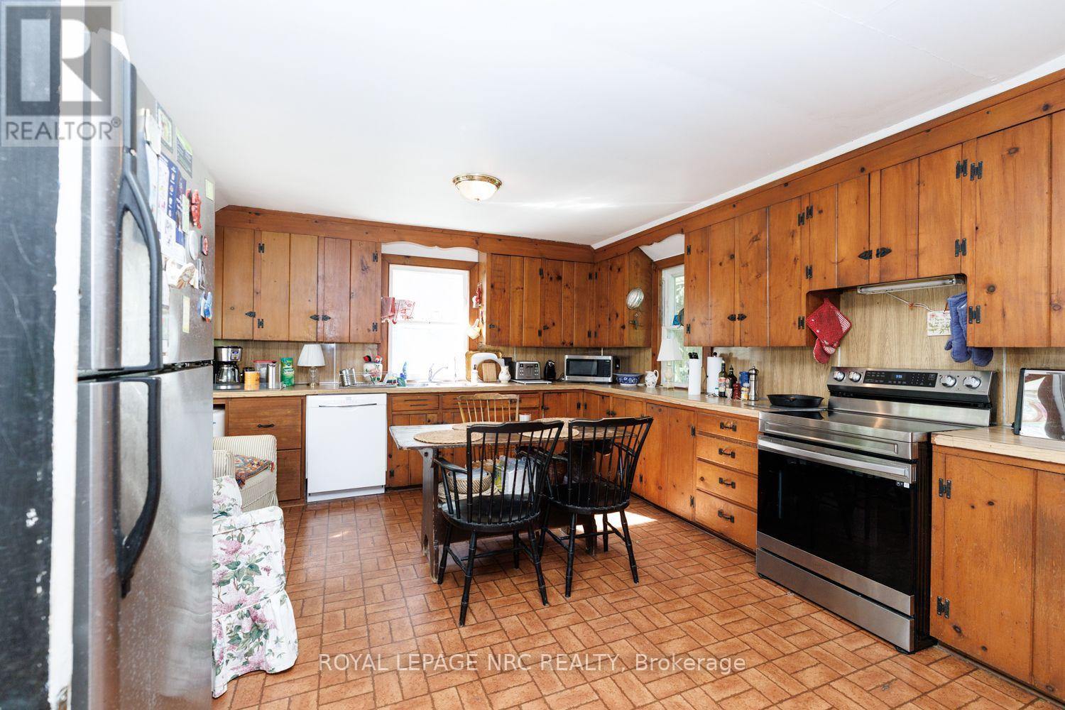 292 Johnson Street S, Niagara-On-The-Lake, Ontario  L0S 1J0 - Photo 9 - X13880456