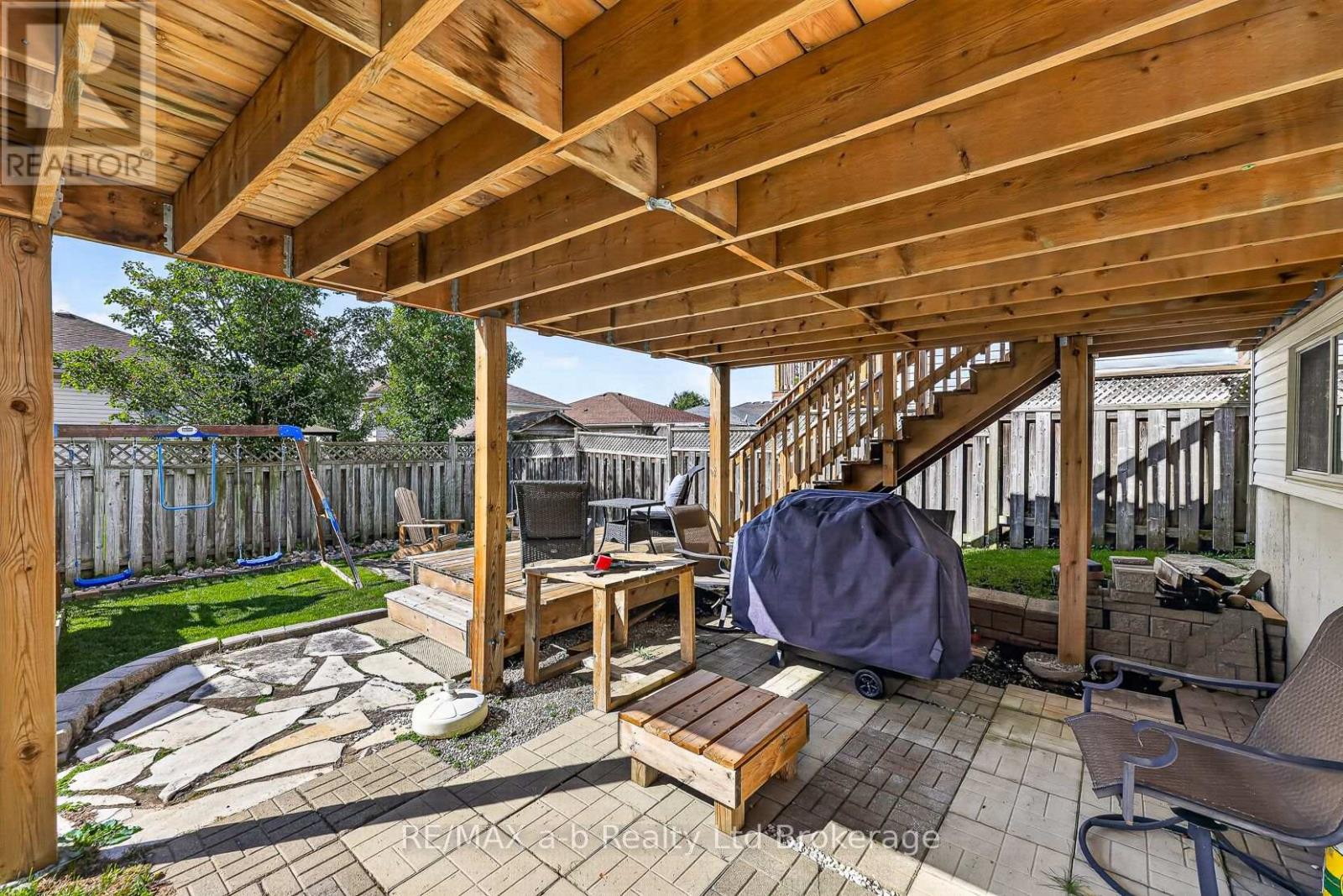 17 Rossiter Road, Ingersoll, Ontario N5C 4C9 - Photo 12 - X13880412