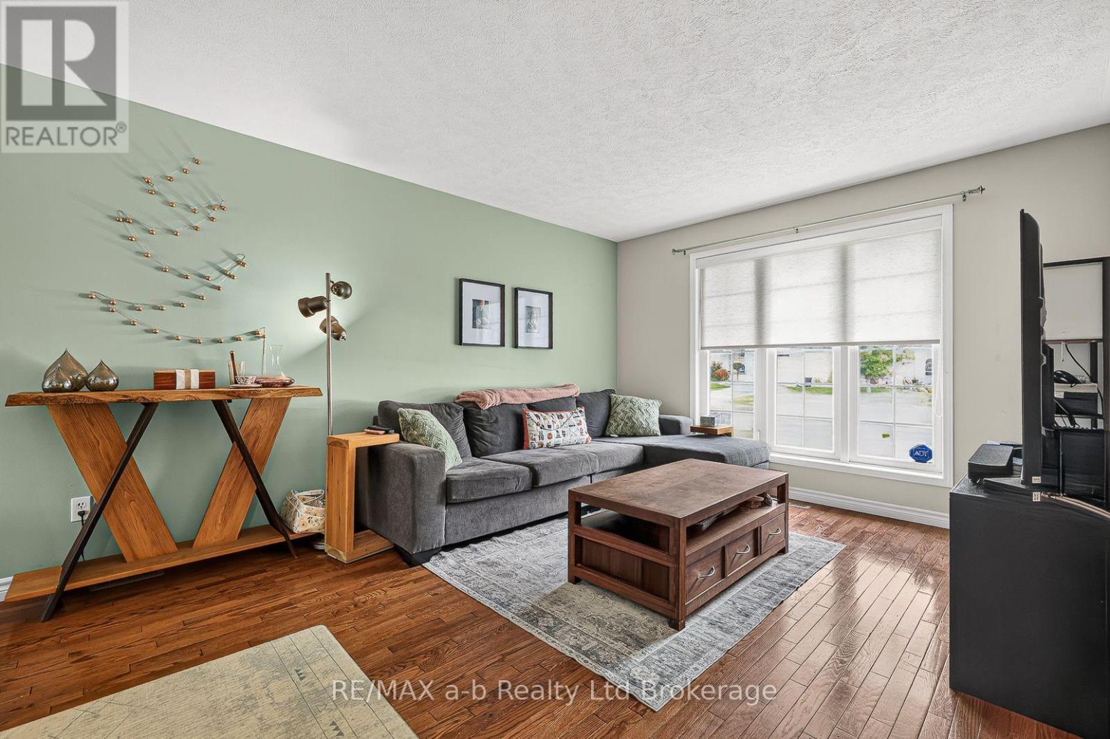 17 Rossiter Road, Ingersoll, Ontario N5C 4C9 - Photo 19 - X13880412