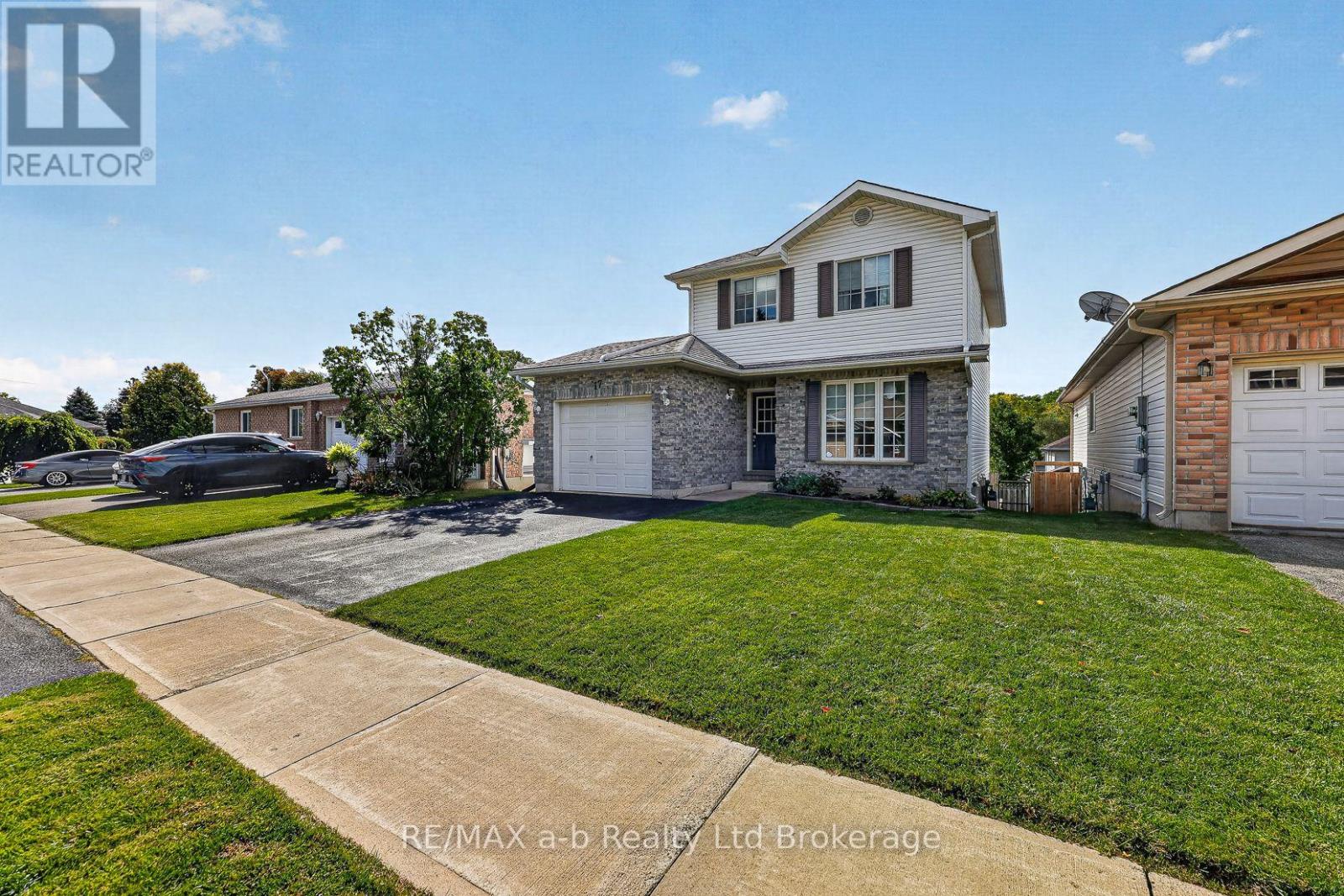 17 Rossiter Road, Ingersoll, Ontario N5C 4C9 - Photo 41 - X13880412