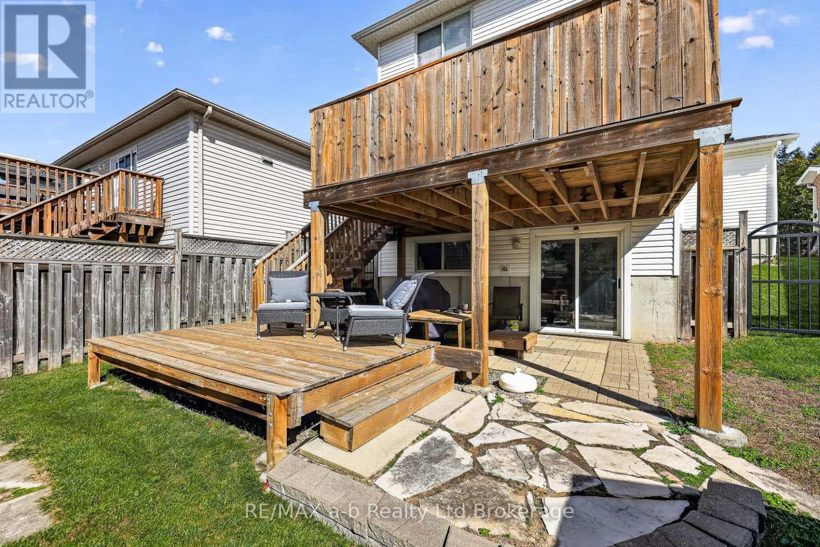 17 Rossiter Road, Ingersoll, Ontario N5C 4C9 - Photo 8 - X13880412