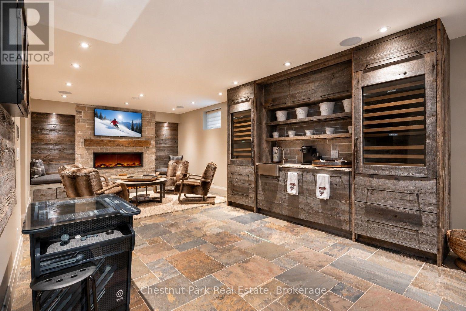 124 Snowbridge Way, Blue Mountains, Ontario  L9Y 0V1 - Photo 36 - X13880428