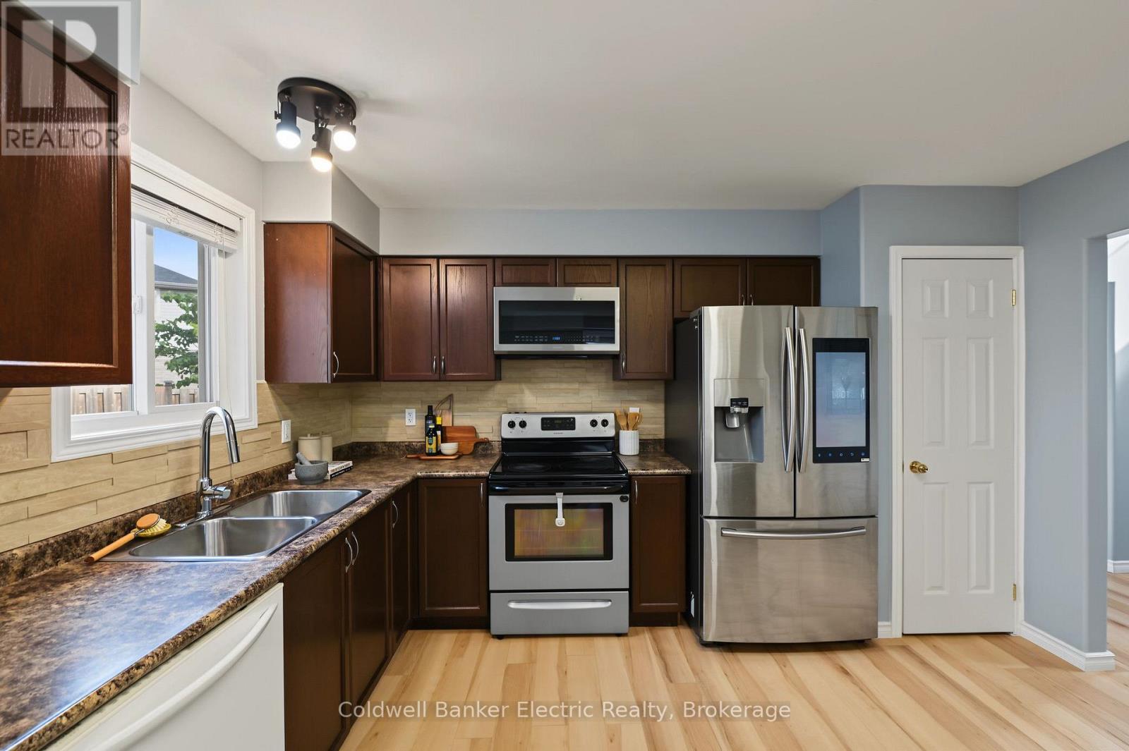 2334 Marsdale Drive, Peterborough, Ontario  K9L 0B7 - Photo 14 - X13880422