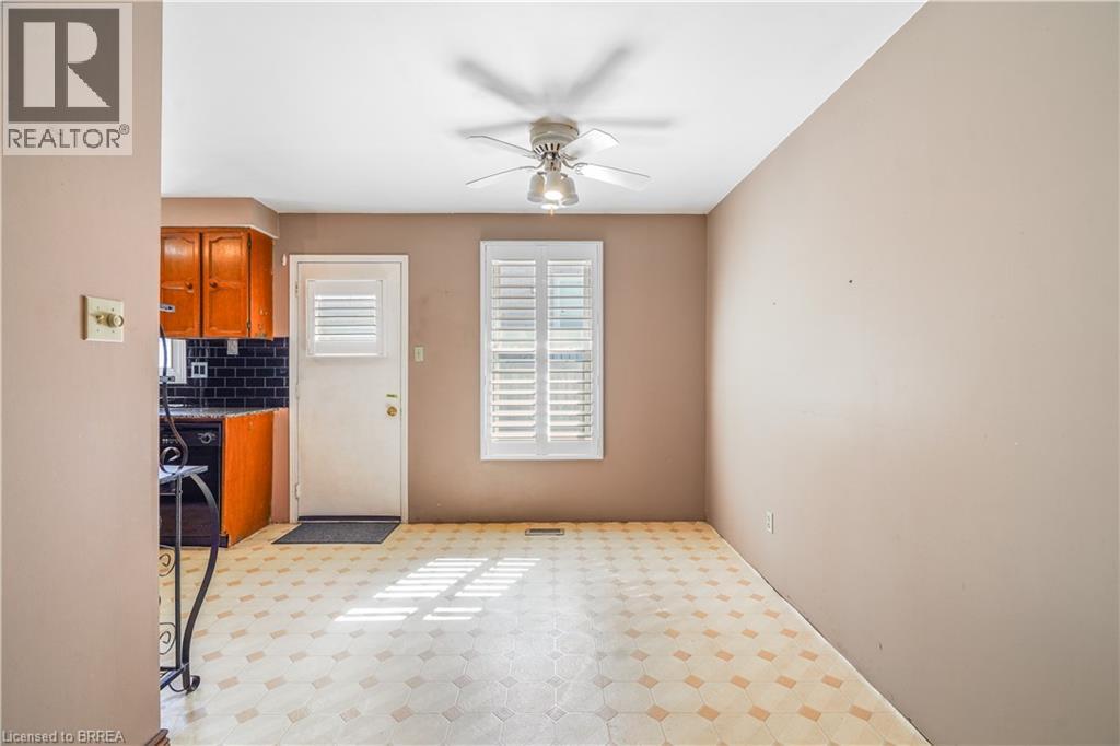 35 Ivanhoe Road, Brantford, Ontario  N3R 6V1 - Photo 12 - 40868927