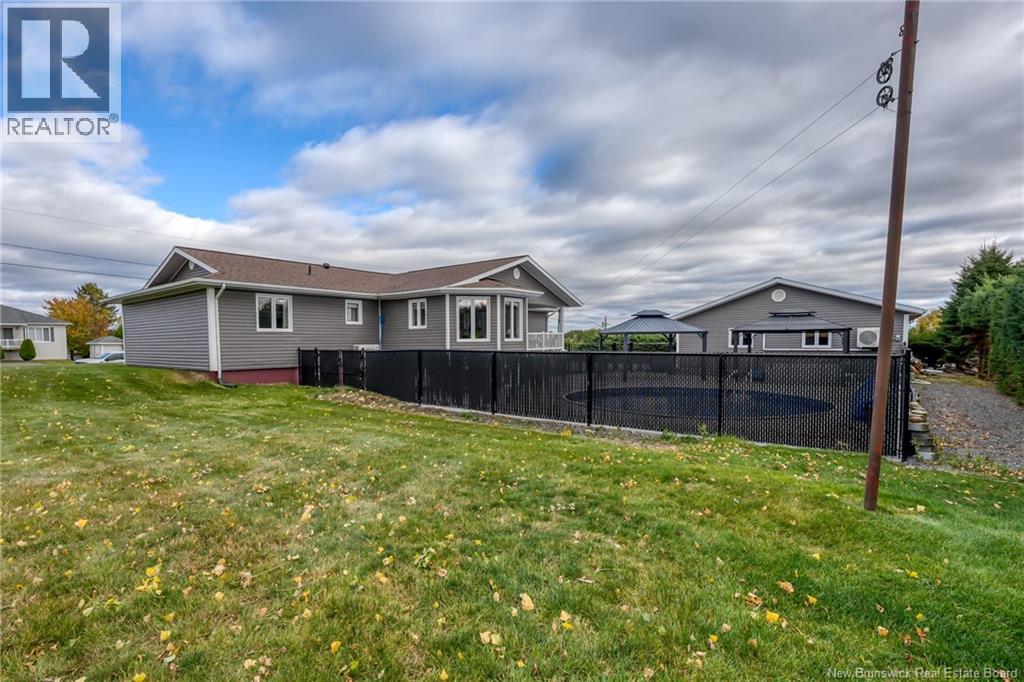 76 Rue Mcclure, Grand-Sault/grand Falls, New Brunswick  E3Y 1B2 - Photo 9 - NB149355