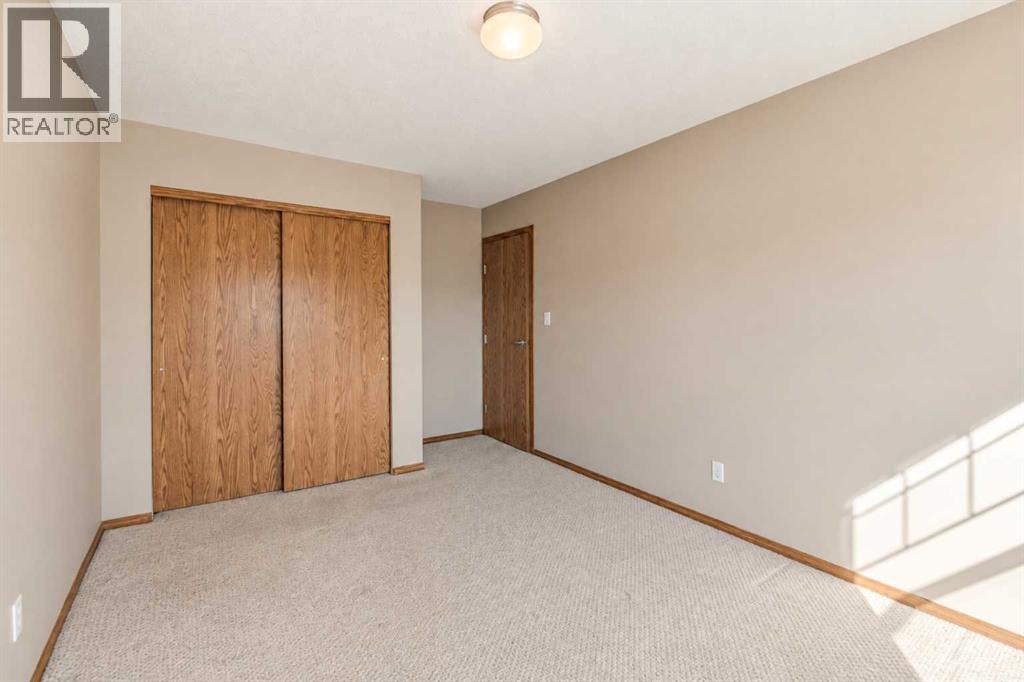 48, 20 Jacobs Close