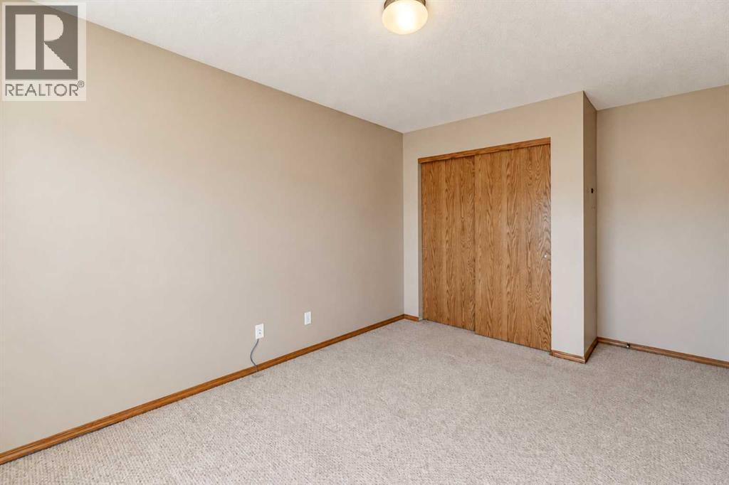 48, 20 Jacobs Close