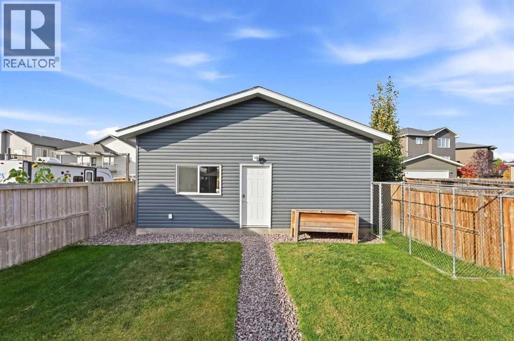 124 Pioneer Way, Blackfalds, Alberta  T4M 0B7 - Photo 40 - A2351282
