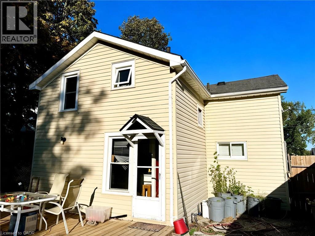 65 Queen Street N, Thorold, Ontario  L2V 2R2 - Photo 11 - 40869742