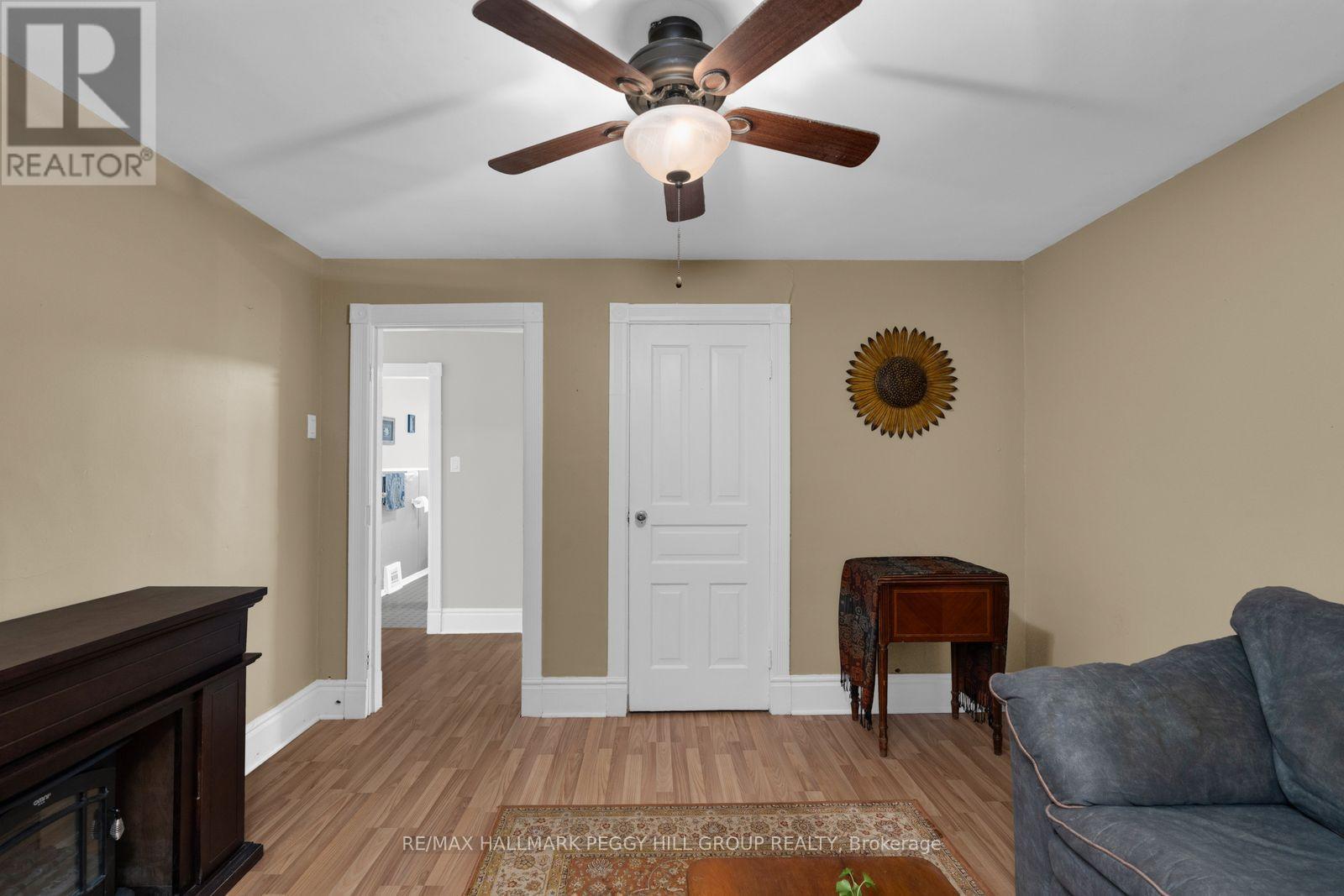 48 Brock Street, Barrie (Sanford), Ontario  L4N 2L7 - Photo 13 - S13880368