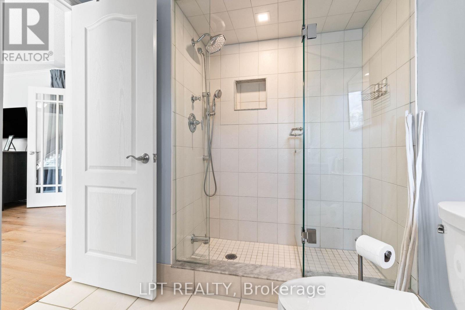 9 Davy Point Circle, Georgina, Ontario  L4P 3H2 - Photo 28 - N13879796