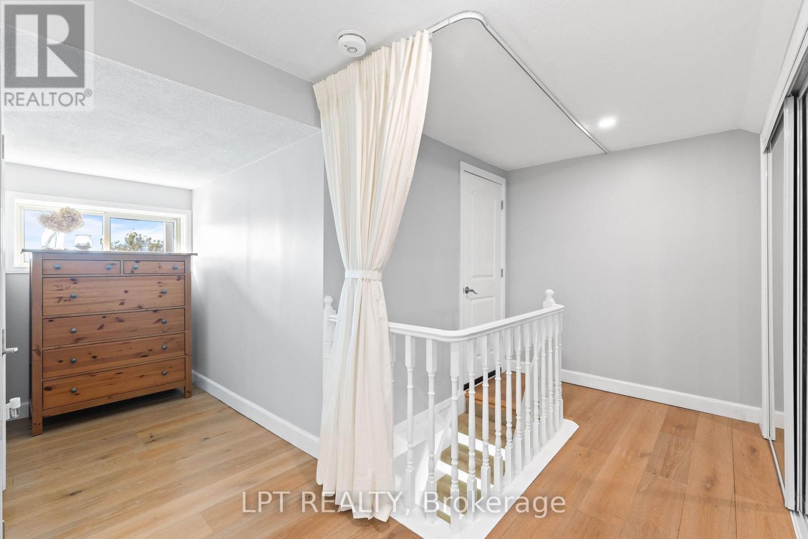 9 Davy Point Circle, Georgina, Ontario  L4P 3H2 - Photo 37 - N13879796