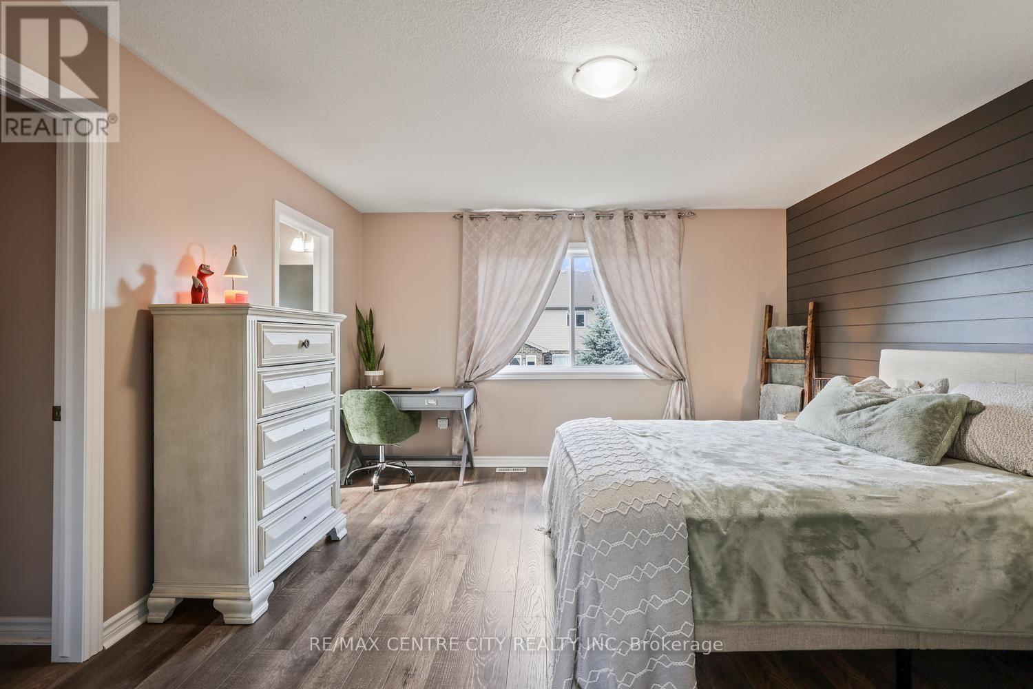 2296 Yellowbirch Way, London North, Ontario  N6G 0L3 - Photo 25 - X13880026