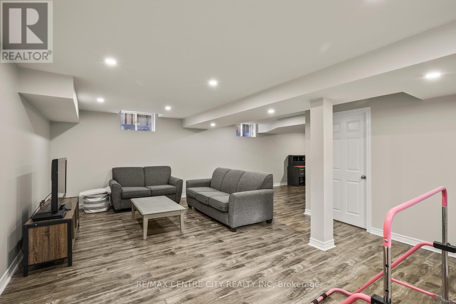 2296 Yellowbirch Way, London North, Ontario  N6G 0L3 - Photo 36 - X13880026