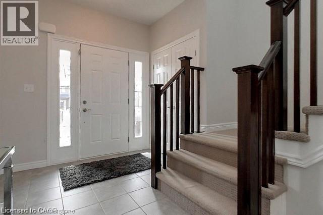 215 Maple Bush Drive, Cambridge, Ontario N1T 0B8 - Photo 2 - 40870241