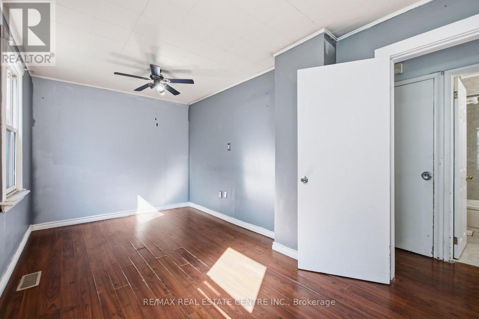 295 Strathearn Avenue, Hamilton, Ontario  L8H 5K8 - Photo 12 - X13880446