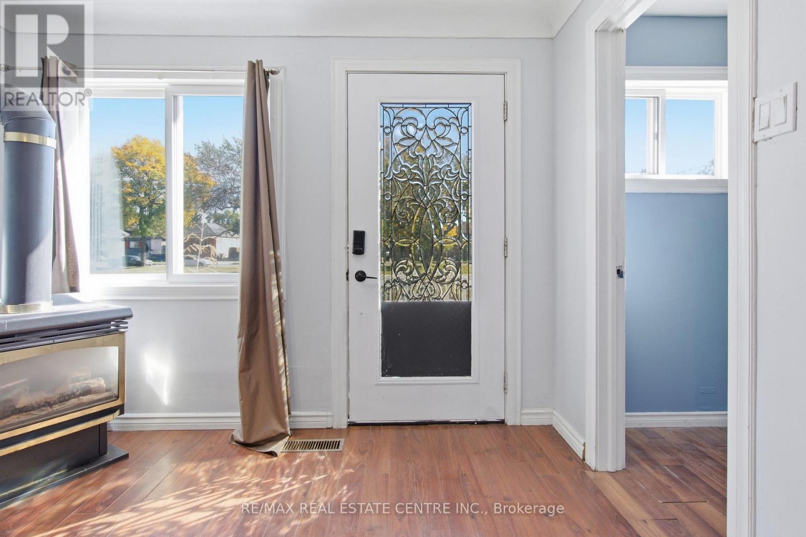 295 Strathearn Avenue, Hamilton, Ontario  L8H 5K8 - Photo 4 - X13880446