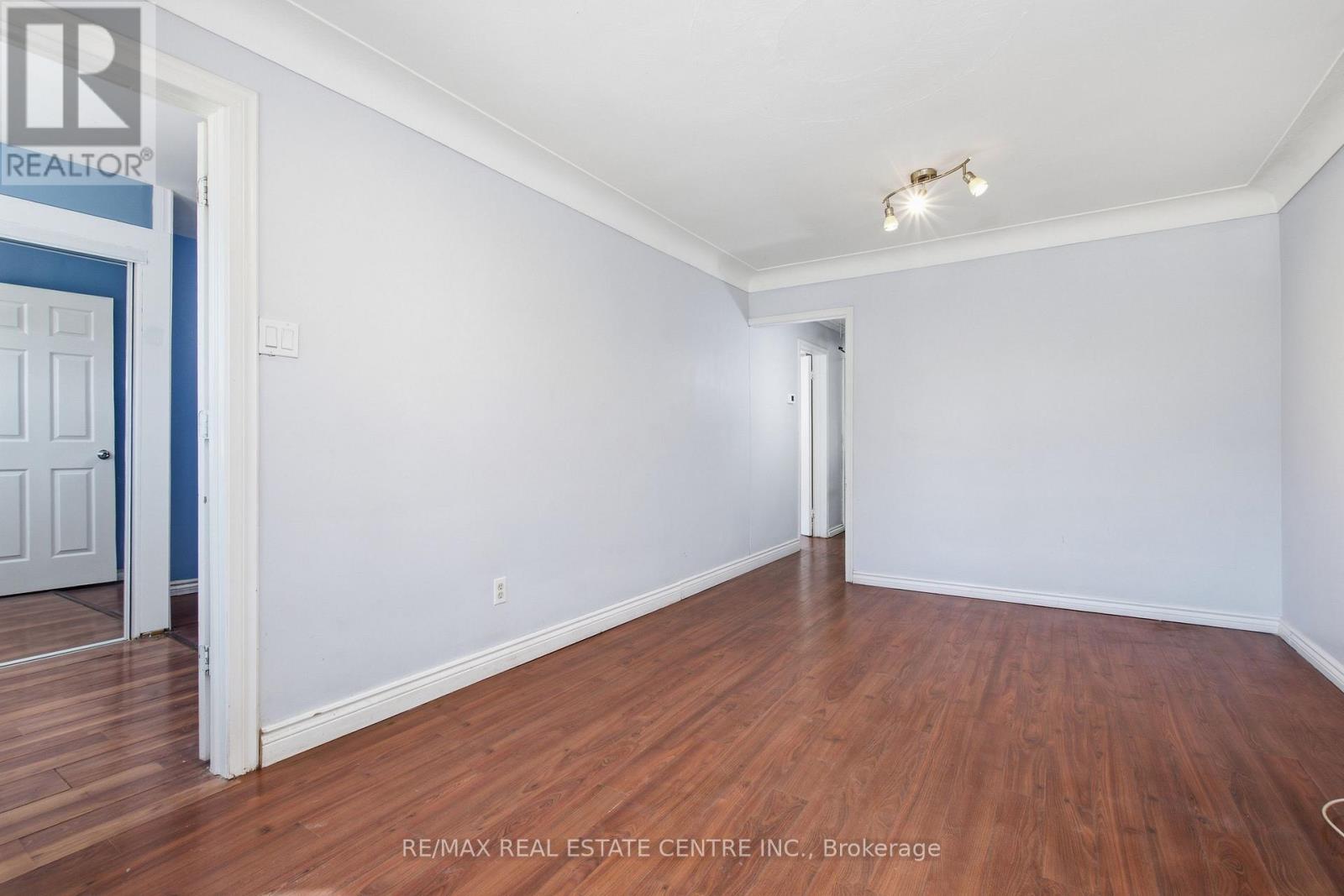 295 Strathearn Avenue, Hamilton, Ontario  L8H 5K8 - Photo 6 - X13880446