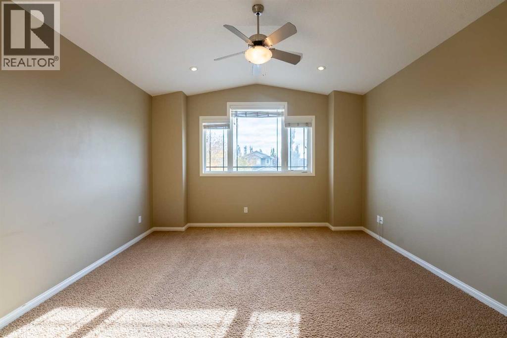 17 Coalbanks Link W, Lethbridge, Alberta  T1J 4H6 - Photo 17 - A2326571