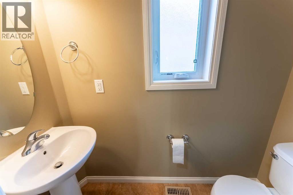 17 Coalbanks Link W, Lethbridge, Alberta  T1J 4H6 - Photo 16 - A2326571