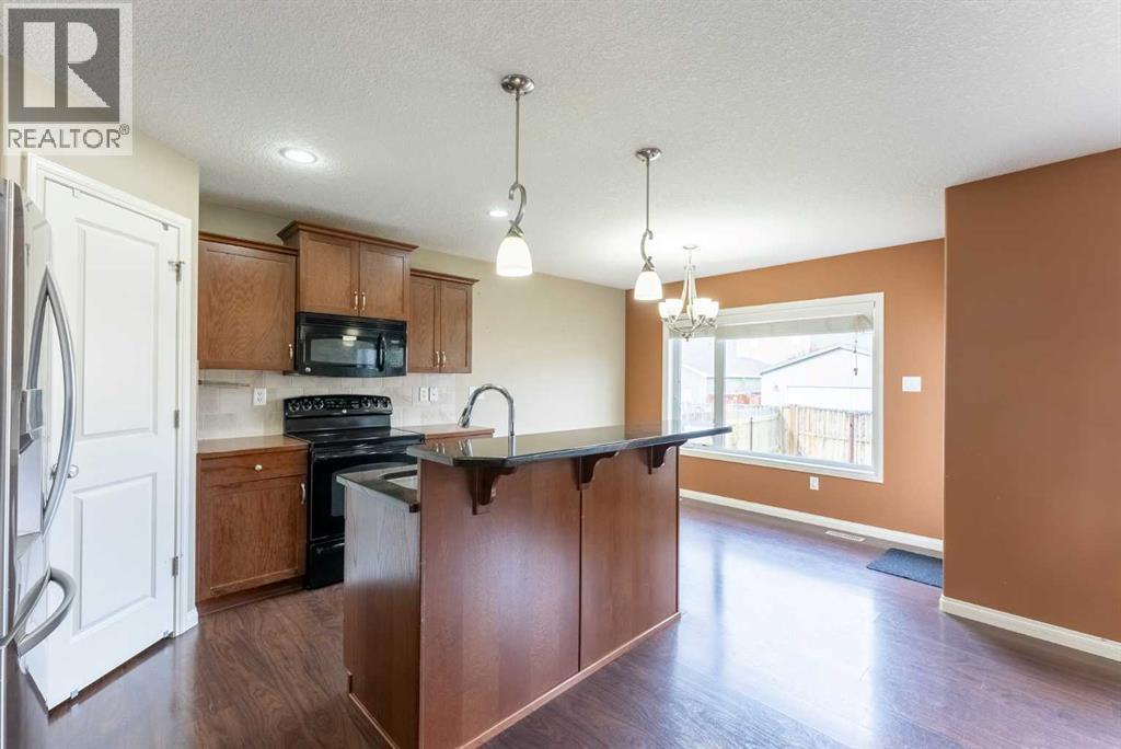 17 Coalbanks Link W, Lethbridge, Alberta  T1J 4H6 - Photo 9 - A2326571