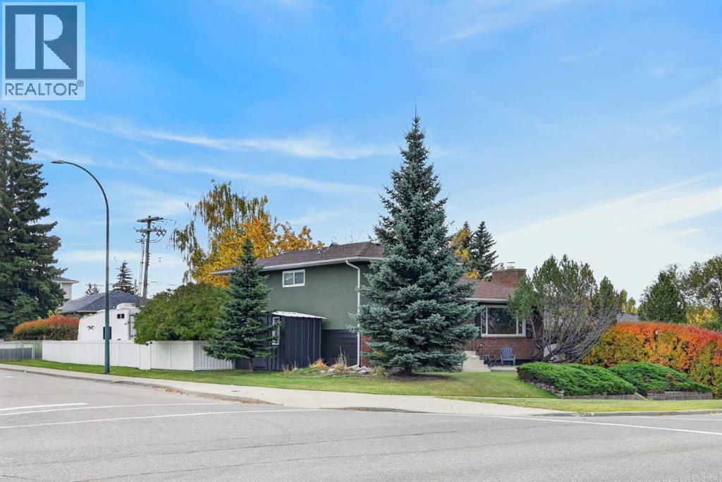 4124 19 Street Nw, Calgary, Alberta  T2L 2B6 - Photo 5 - A2350833