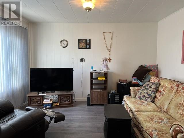 5 Stanhope Avenue, Markstay-Warren, Ontario P0H 2N0 - Photo 4 - 2130861