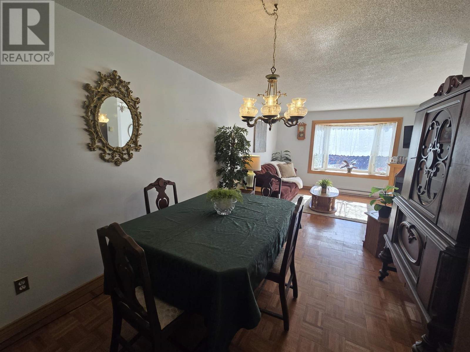 7 Feltz Rd, Elliot Lake, Ontario  P5A 1V3 - Photo 11 - SM262829