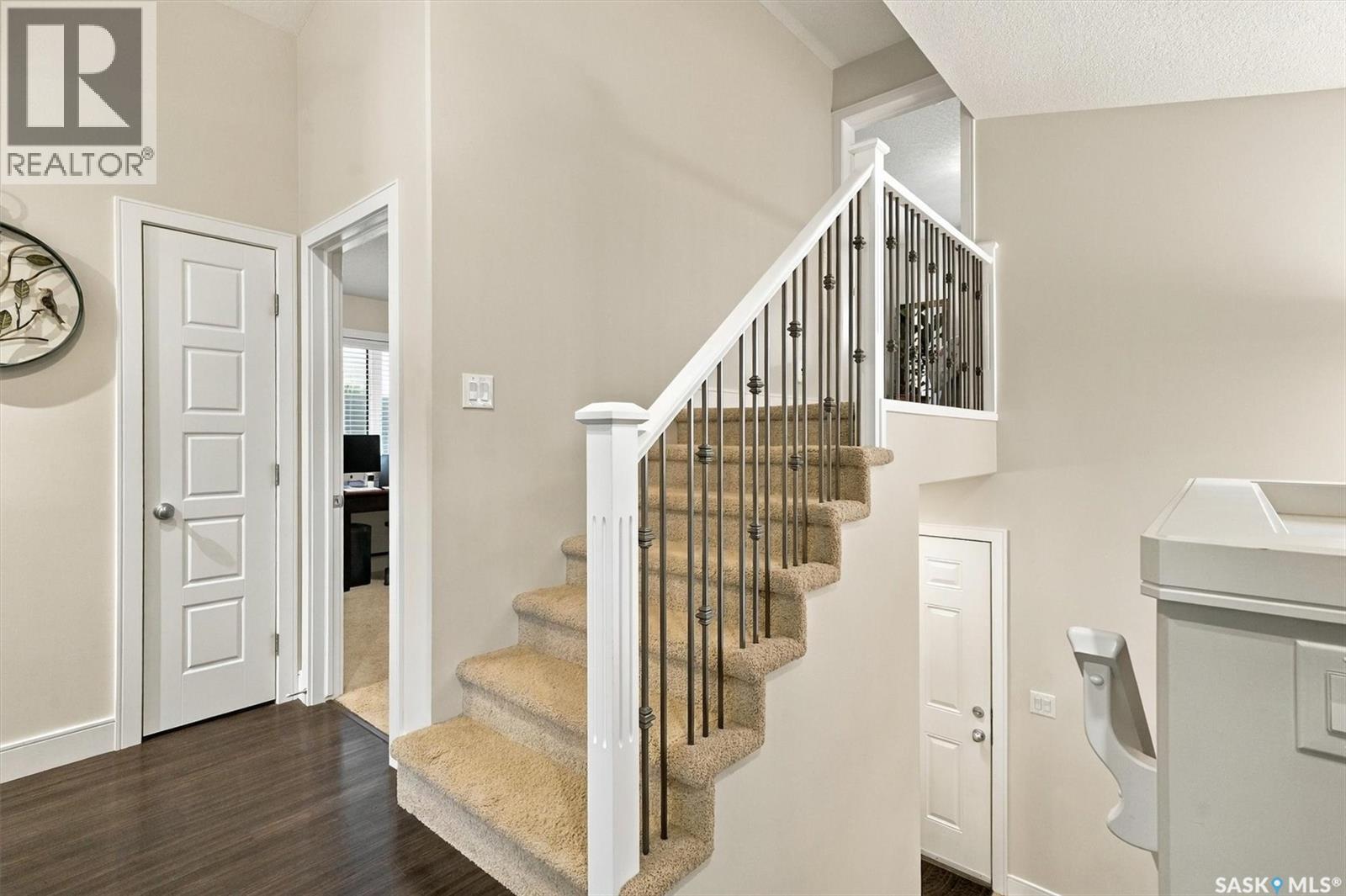 109 Cowan Crescent, Martensville, Saskatchewan  S0K 2T1 - Photo 3 - SK050103