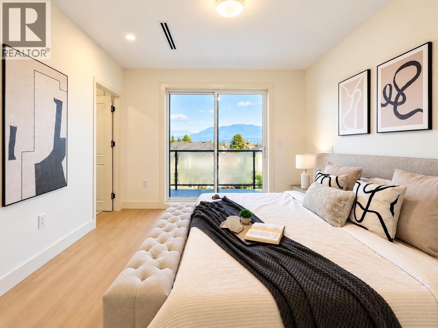 2 6555 Carnegie Street, Burnaby, British Columbia  V5B 1Y2 - Photo 21 - R3168900
