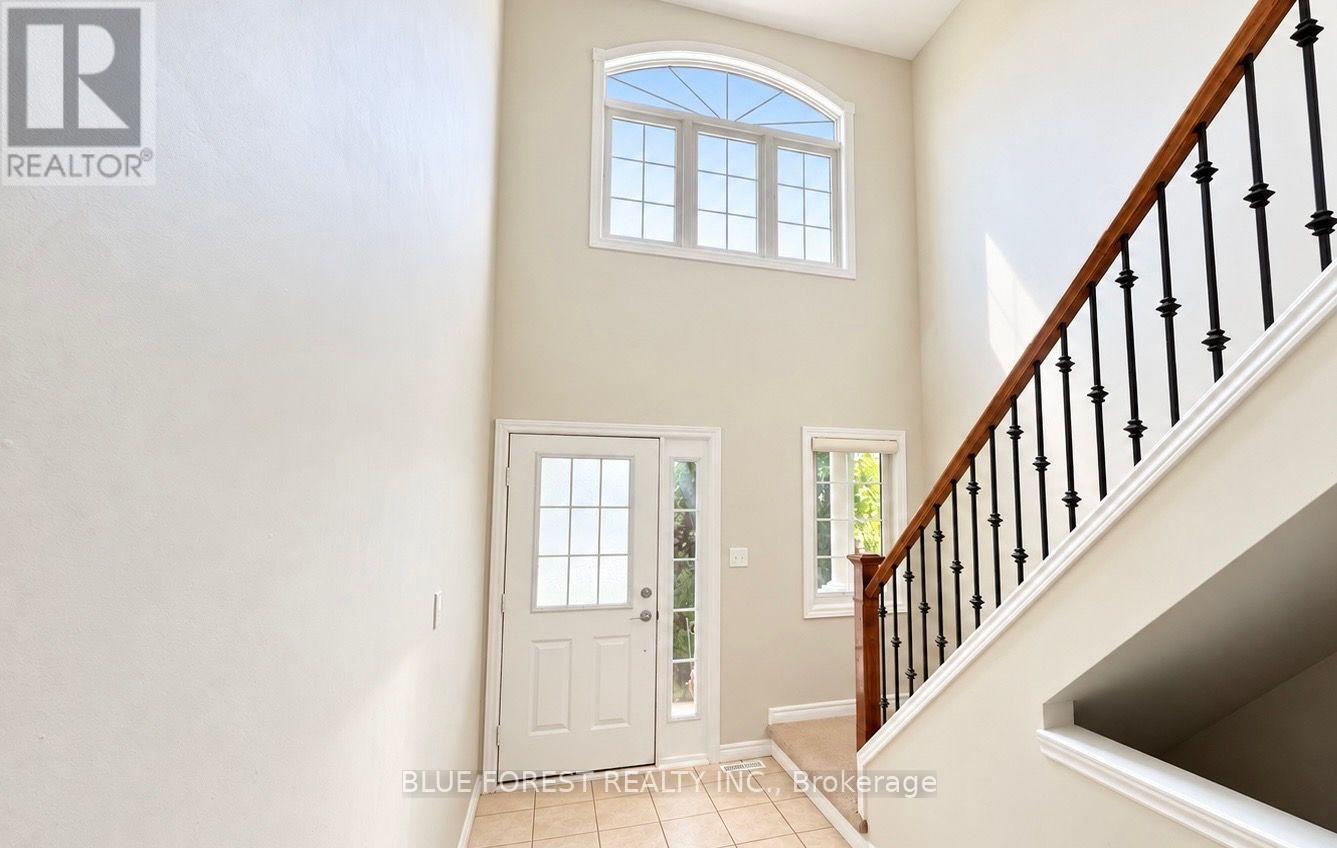 3224 Meadowgate Boulevard, London South, Ontario  N6M 0B7 - Photo 3 - X13880620