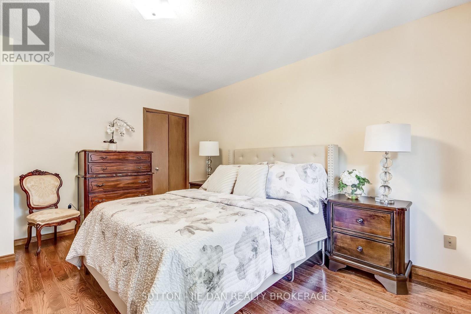 28 Country Club Lane, London South, Ontario  N6C 5R8 - Photo 16 - X13880678