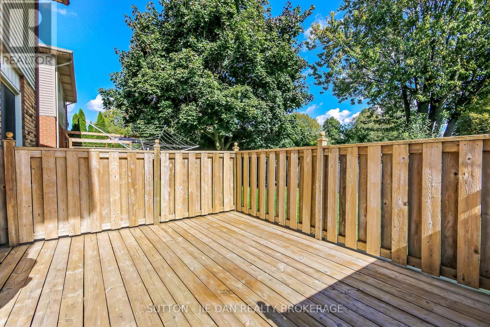 28 Country Club Lane, London South, Ontario  N6C 5R8 - Photo 20 - X13880678